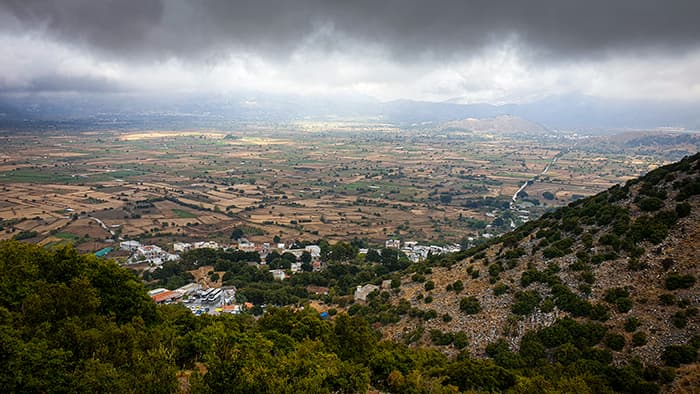la Peștera lui Zeus Creta