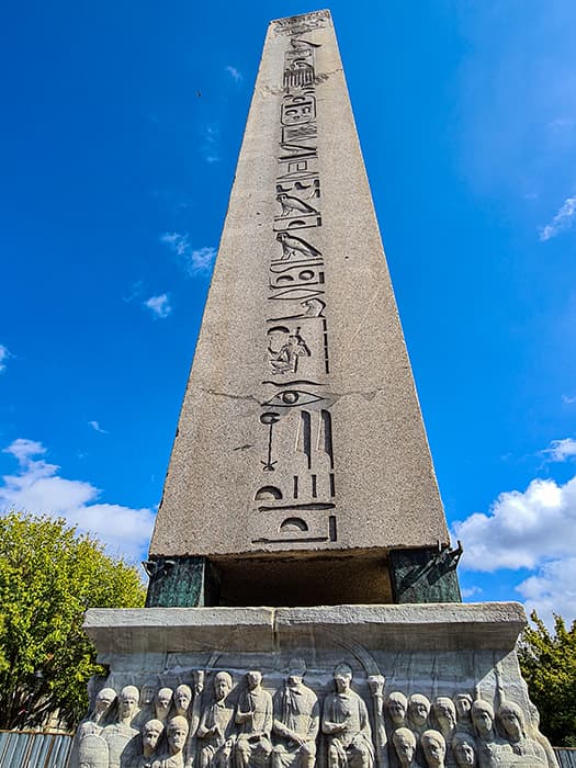 Obeliscul egiptean din Istanbul