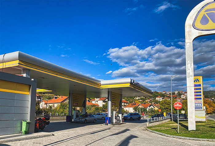Prima benzinarie in Macedonia